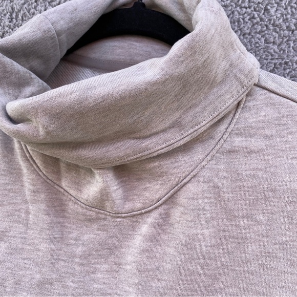 Nike Dri-Fit Gray Turtleneck Sweater w/ Pockets Sz M - Picture 2 of 12